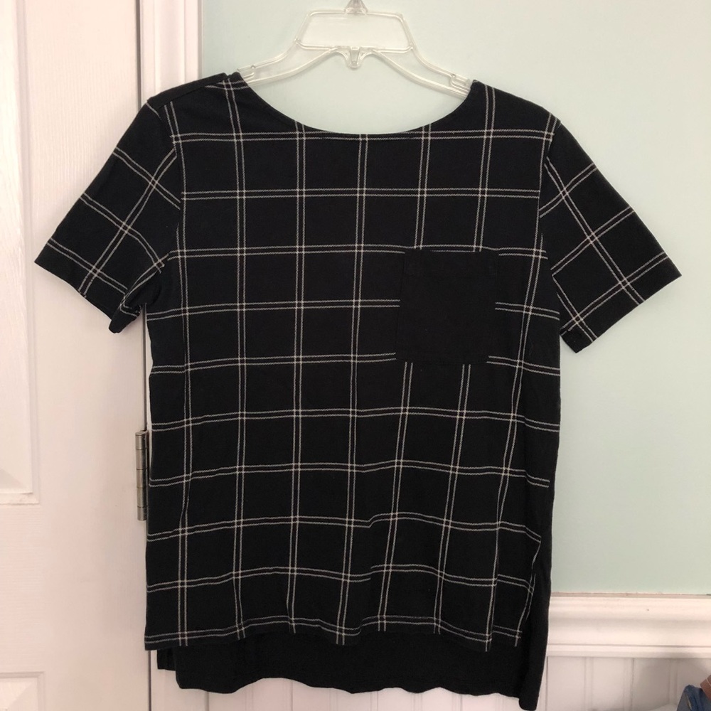 Old Navy Women’s Black Plaid Top